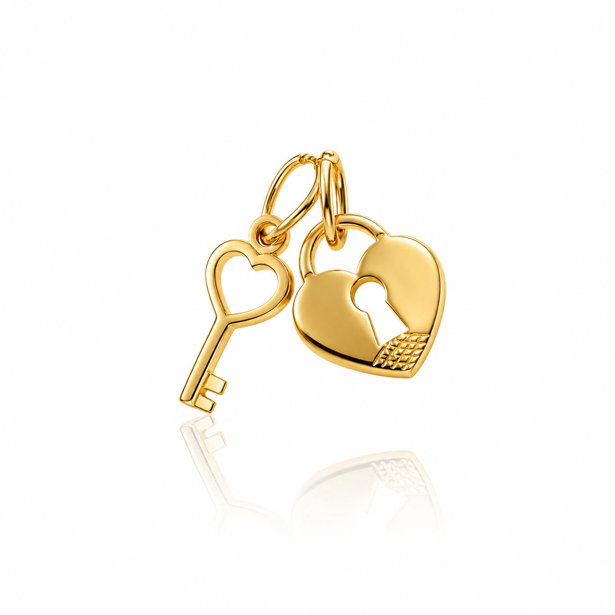 10K Heart Lock and Key Gold Pendant