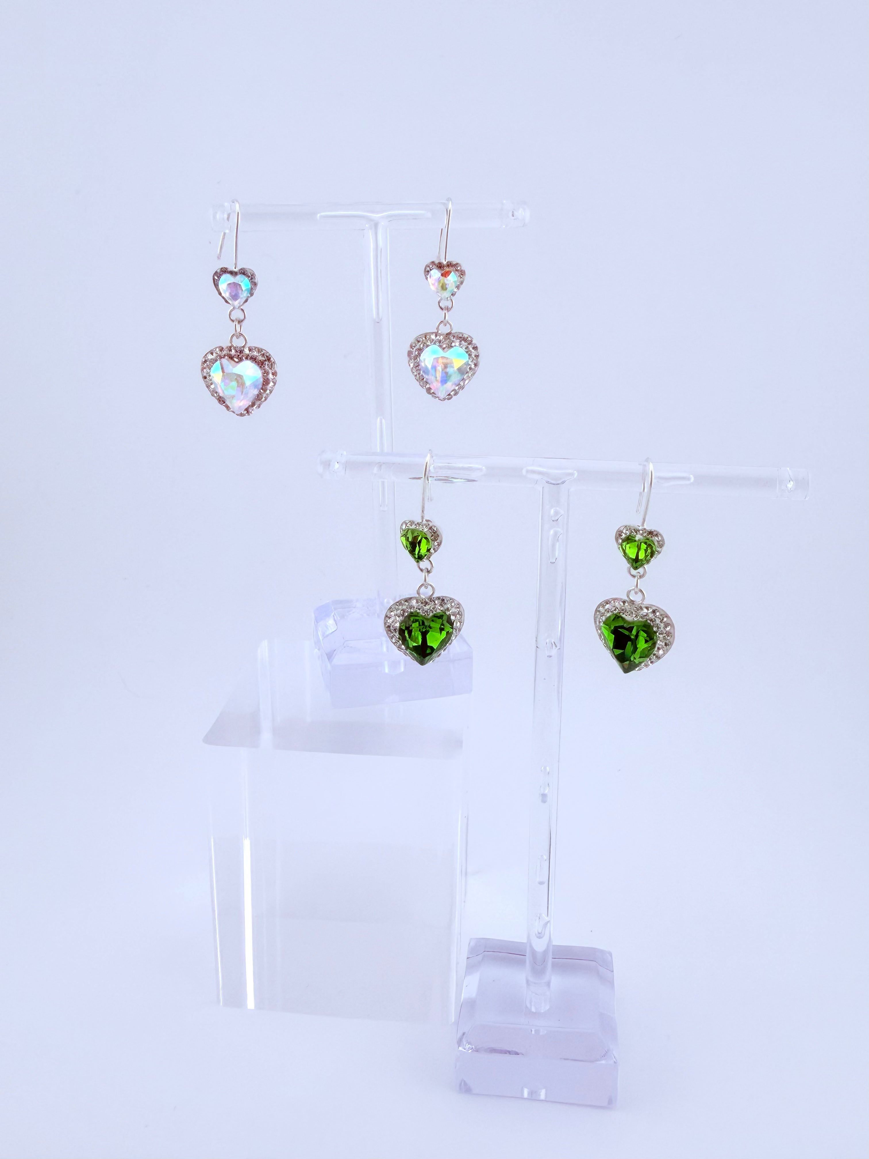 Aretes de Gota de Corazón de Circonia con Microcristales