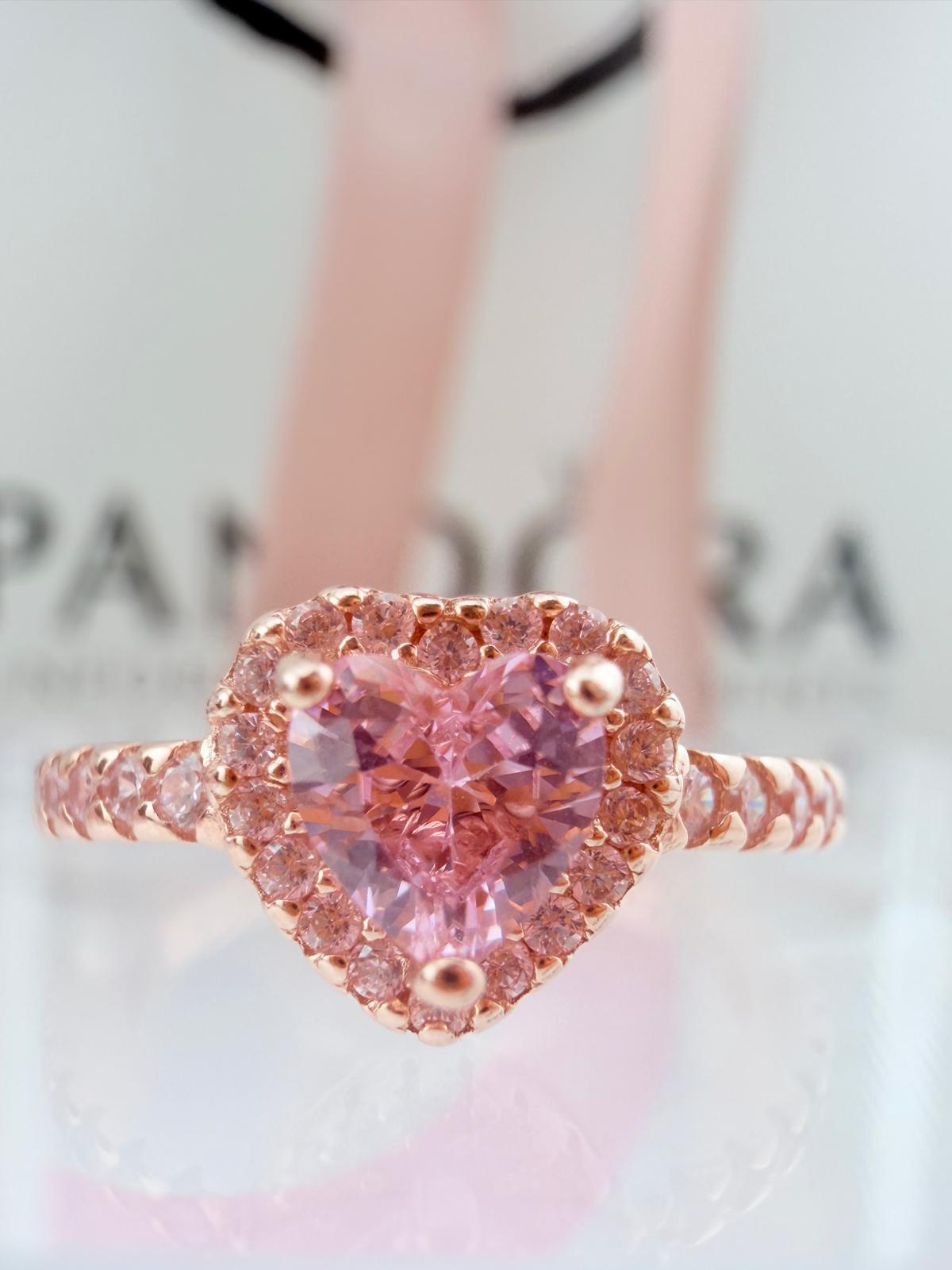Sparkling Elevated Pink Heart Ring – Rose Gold Finish